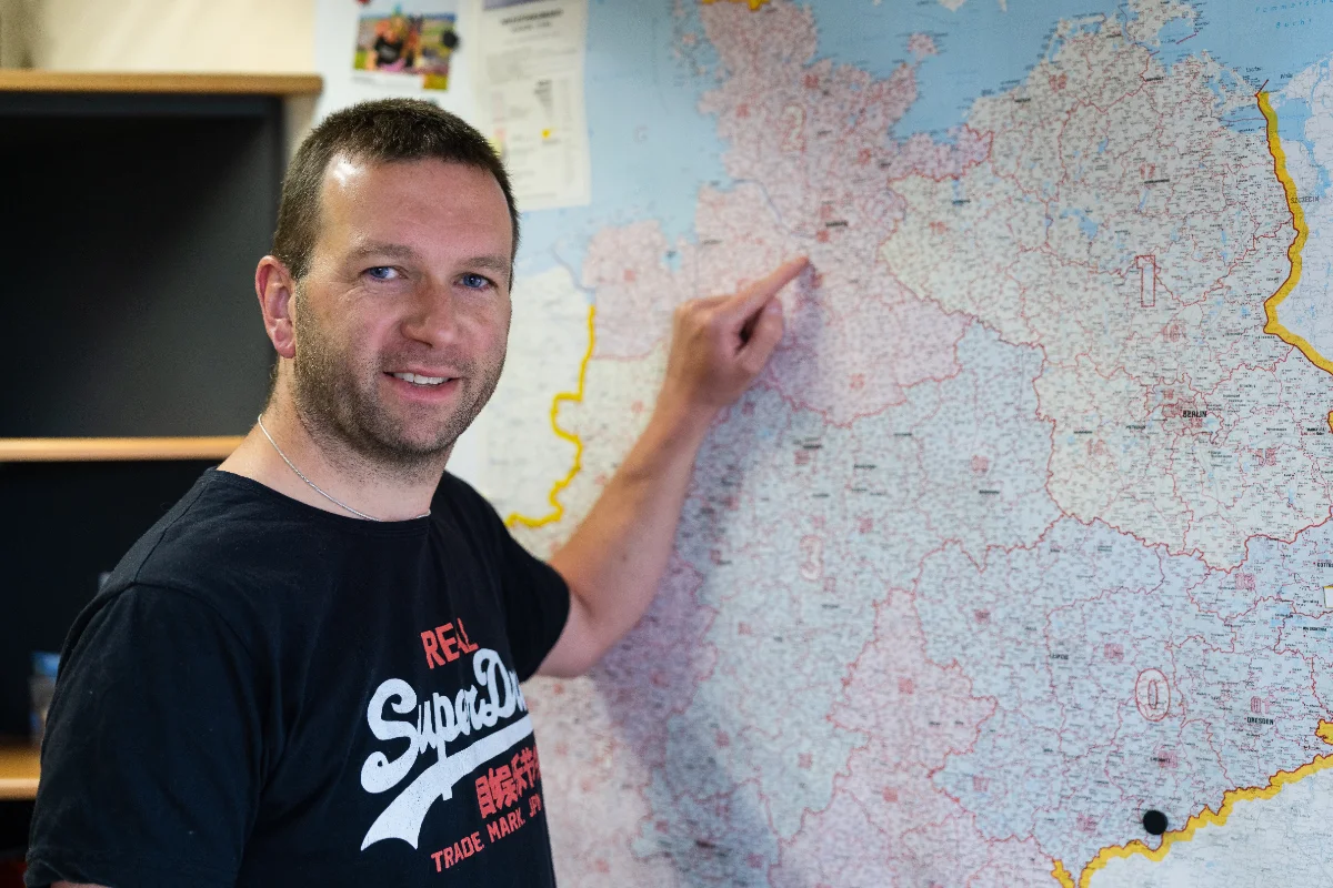 Disposition im Buero der Spedition Weber